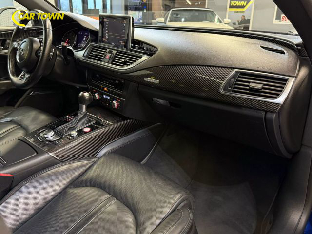 Vehicle image 62 of 68