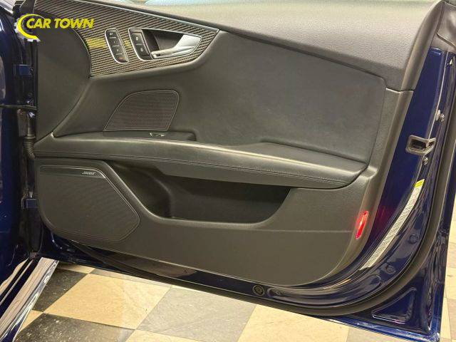 Vehicle image 57 of 68