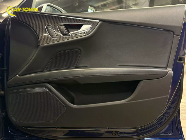 Vehicle image 54 of 68
