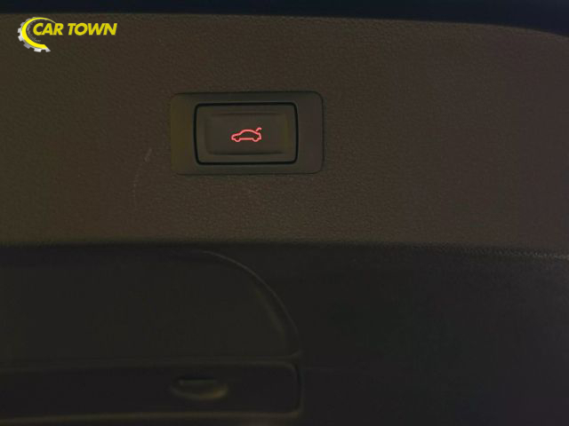 Vehicle image 68 of 68
