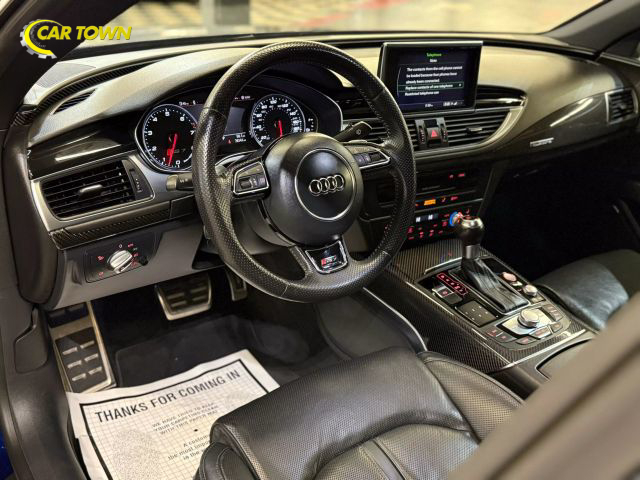 Vehicle image 25 of 68