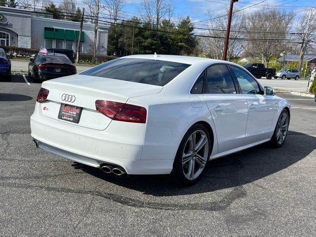 2014 Audi S8 Base
