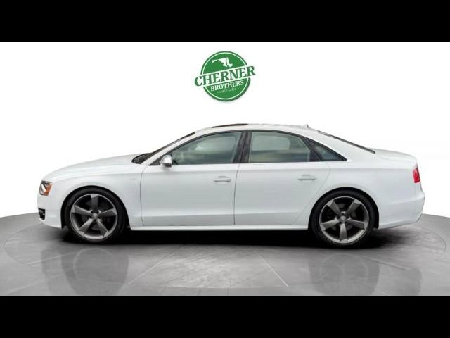 2014 Audi S8 Base