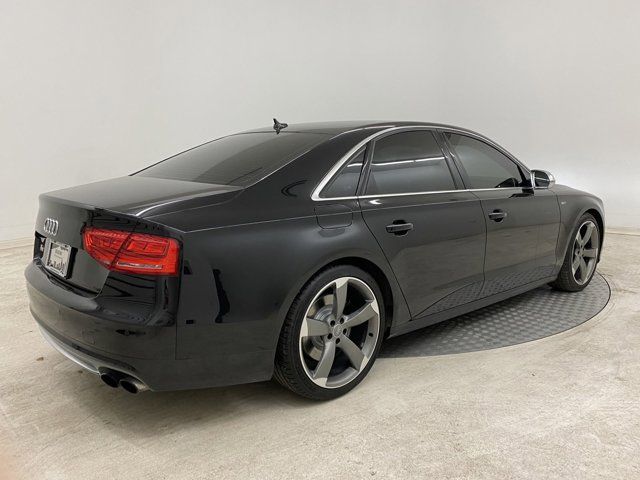 2014 Audi S8 Base