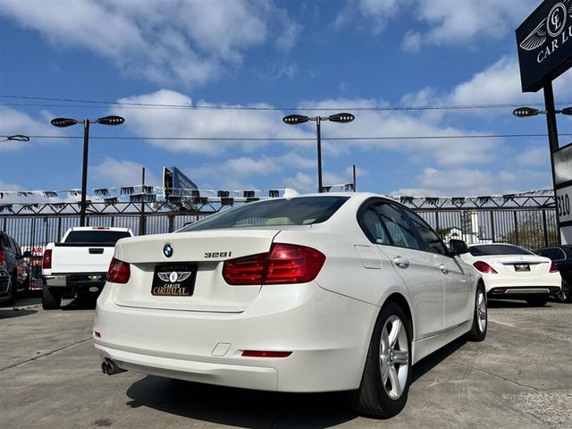 2014 BMW 3 Series 328i