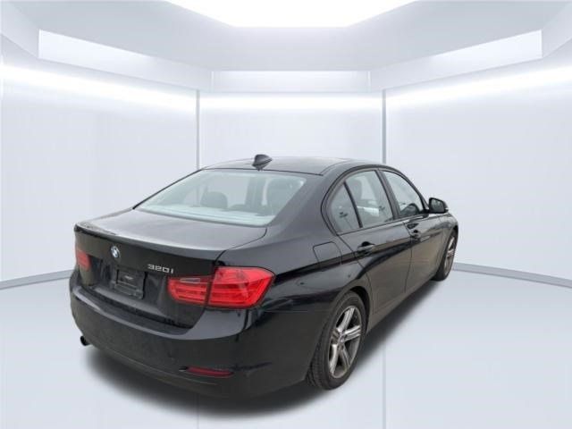 2014 BMW 3 Series 320i