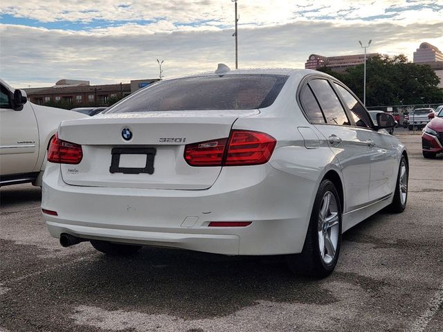 2014 BMW 3 Series 320i