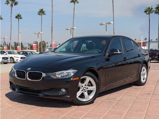 2014 BMW 3 Series 320i