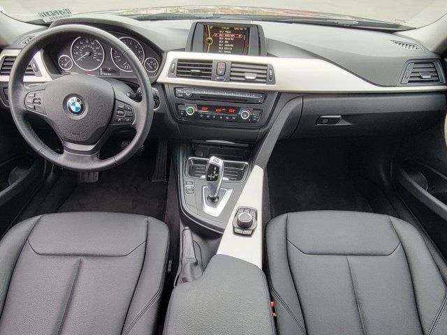 2014 BMW 3 Series 320i