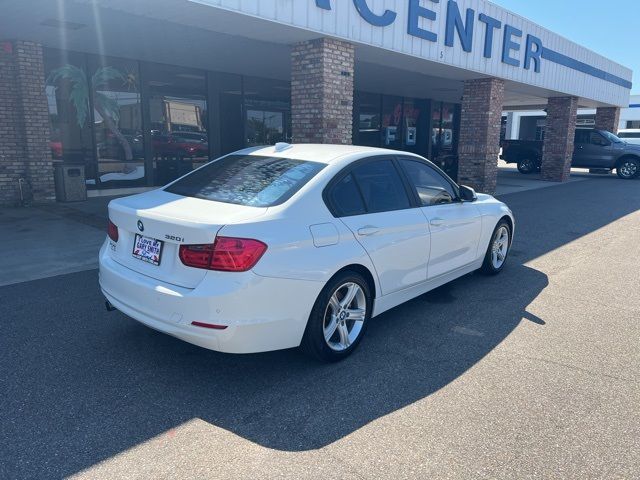 2014 BMW 3 Series 320i