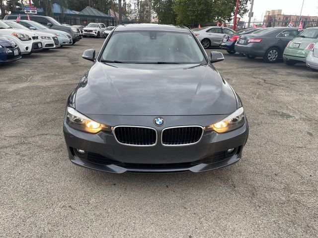 2014 BMW 3 Series 320i