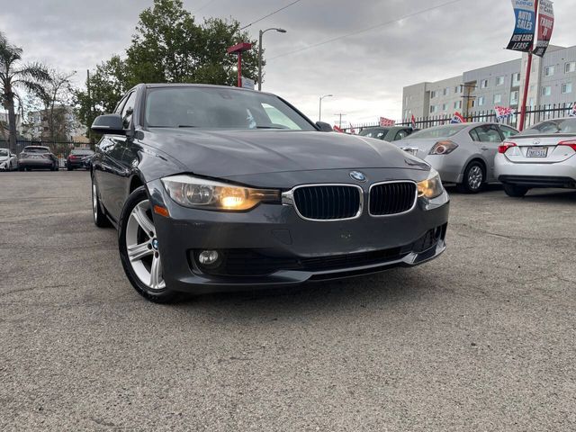 2014 BMW 3 Series 320i