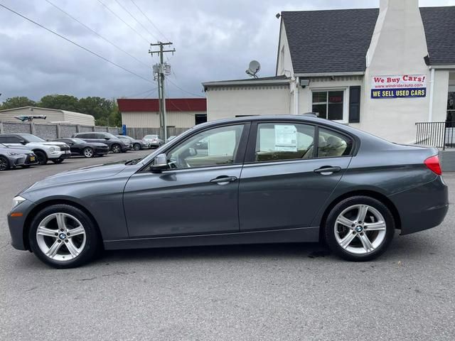 2014 BMW 3 Series 320i