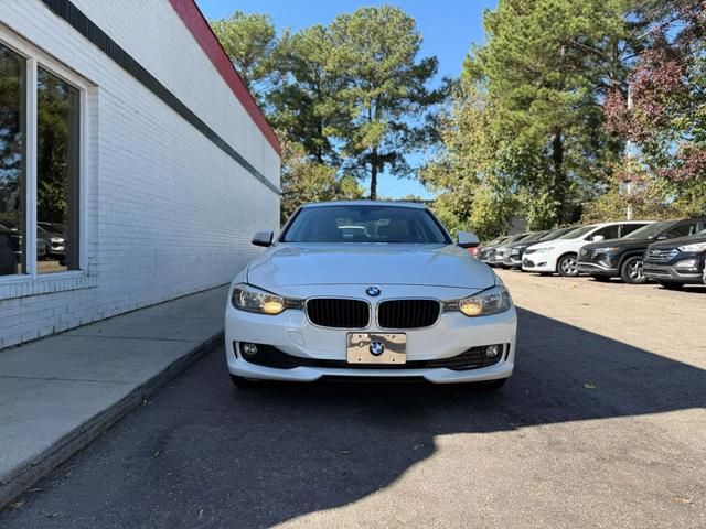 2014 BMW 3 Series 320i