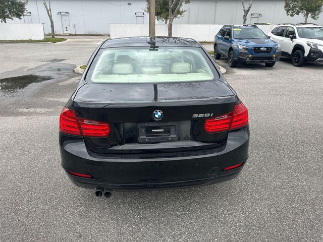 2014 BMW 3 Series 328i