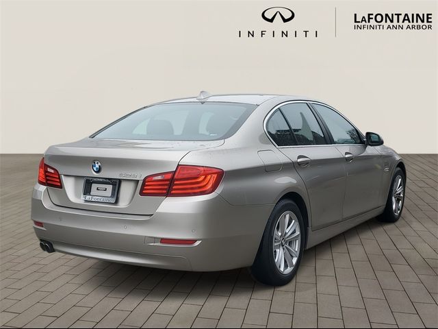 2014 BMW 5 Series 528i