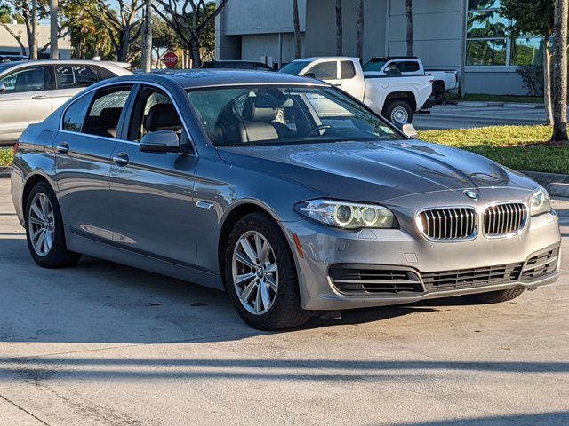 2014 BMW 5 Series 528i