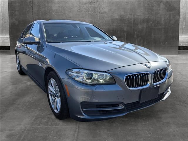 2014 BMW 5 Series 528i