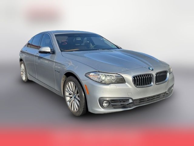 2014 BMW 5 Series 528i