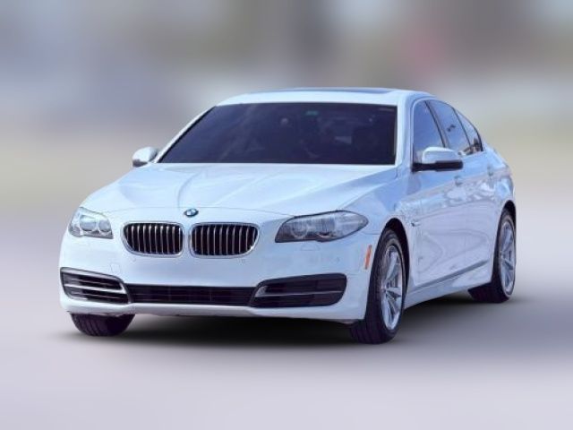 2014 BMW 5 Series 528i