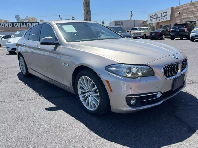 2014 BMW 5 Series 528i