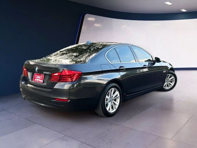 2014 BMW 5 Series 528i