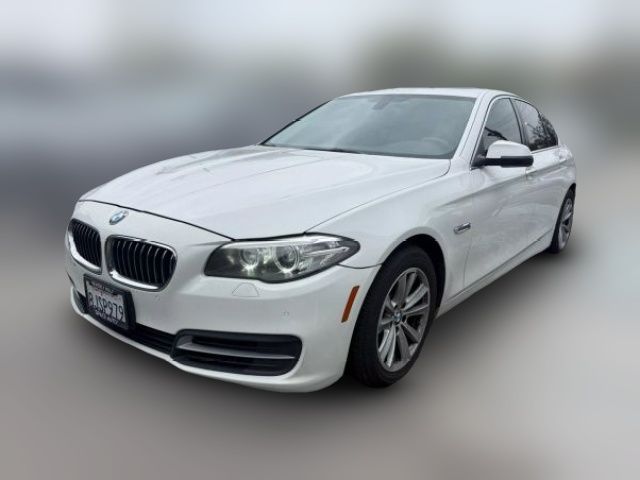 2014 BMW 5 Series 528i