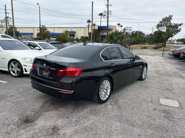 2014 BMW 5 Series 528i