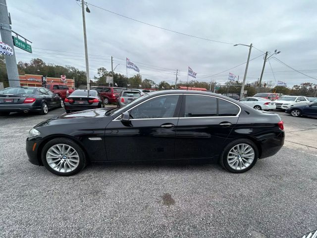 2014 BMW 5 Series 528i