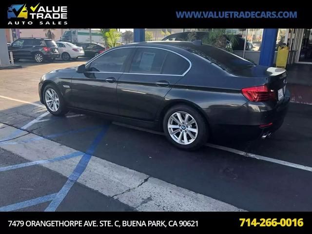 2014 BMW 5 Series 528i