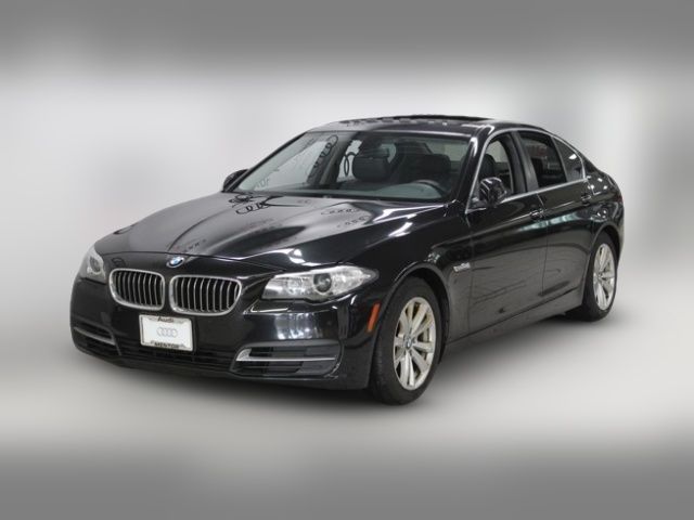 2014 BMW 5 Series 528i xDrive