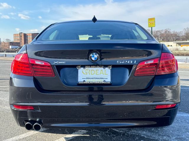 2014 BMW 5 Series 528i xDrive