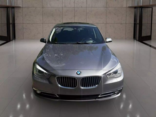 2014 BMW 5 Series Gran Turismo 550i