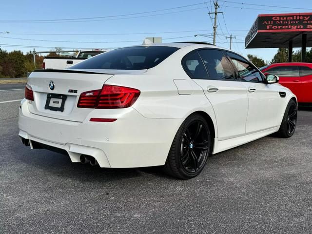 2014 BMW M5 Base