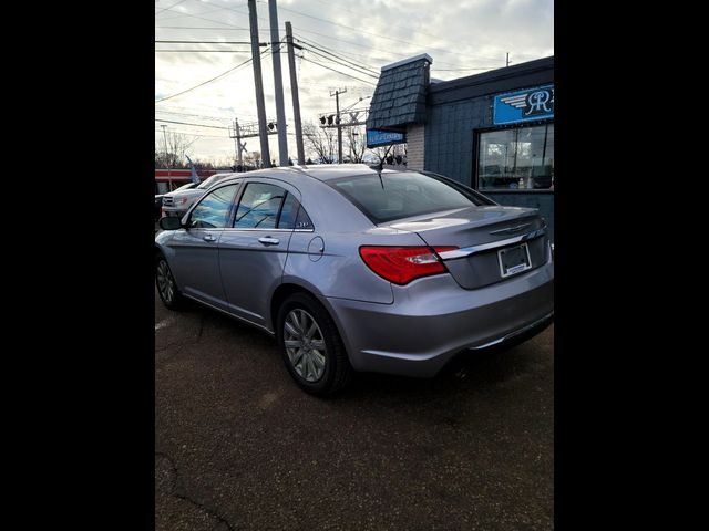 2014 Chrysler 200 Limited