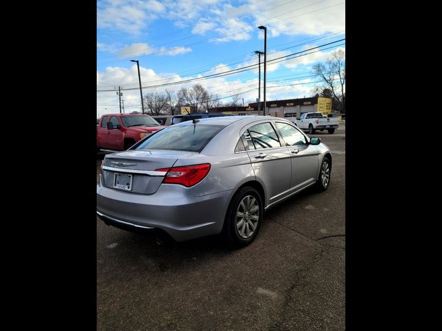 2014 Chrysler 200 Limited