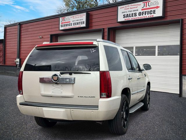 2014 Cadillac Escalade Luxury