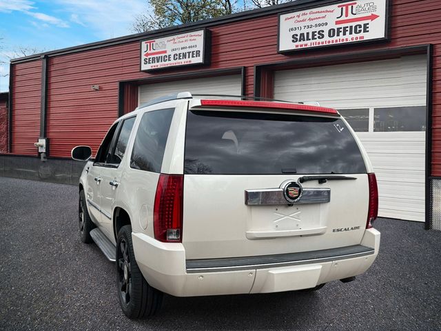 2014 Cadillac Escalade Luxury
