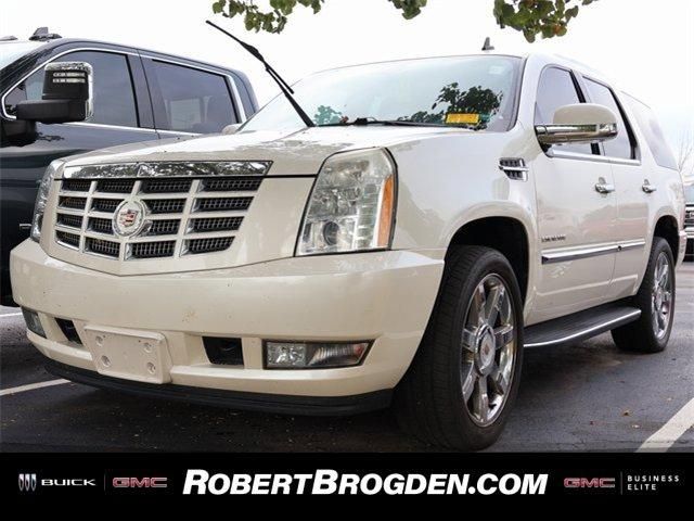 2014 Cadillac Escalade Luxury