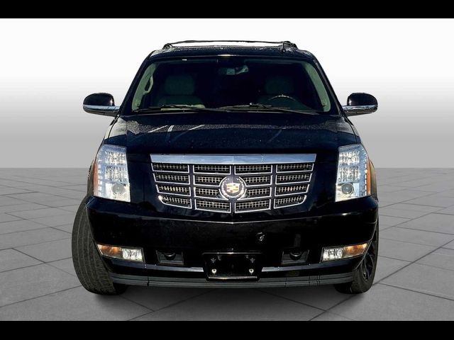 2014 Cadillac Escalade Luxury