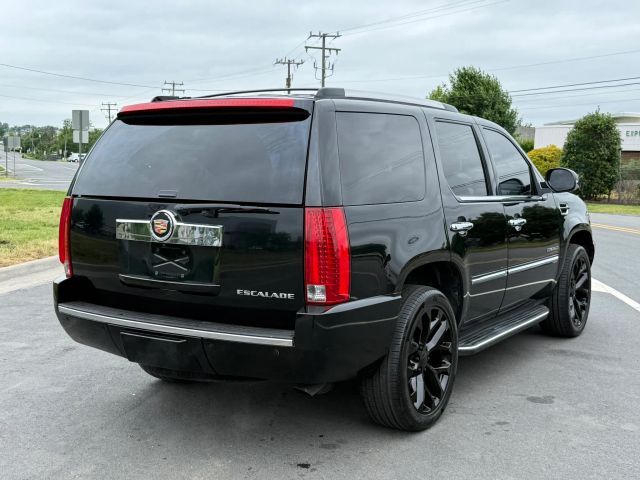 2014 Cadillac Escalade Luxury