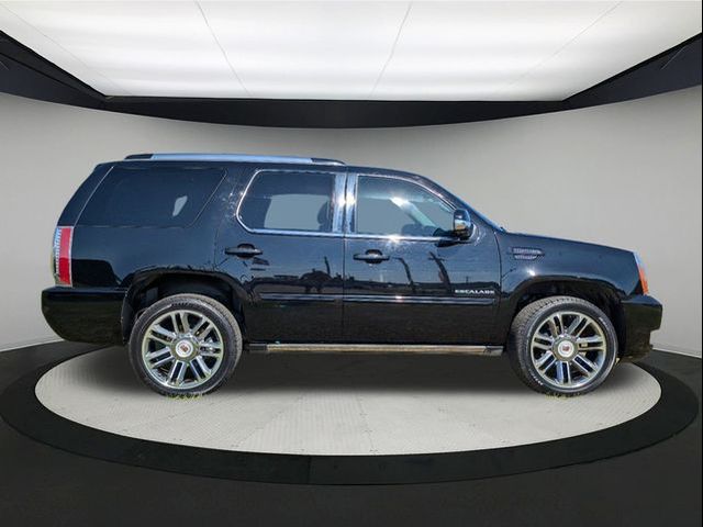 2014 Cadillac Escalade Premium