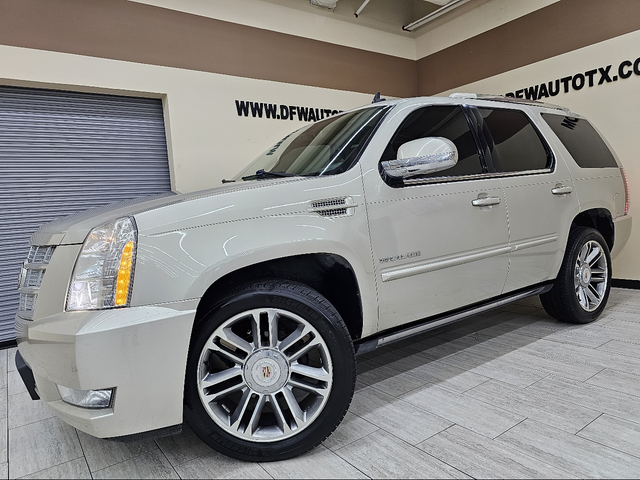 2014 Cadillac Escalade Premium