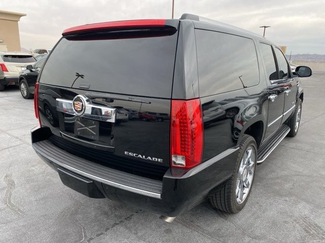 2014 Cadillac Escalade ESV Luxury