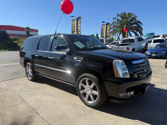 2014 Cadillac Escalade ESV Luxury