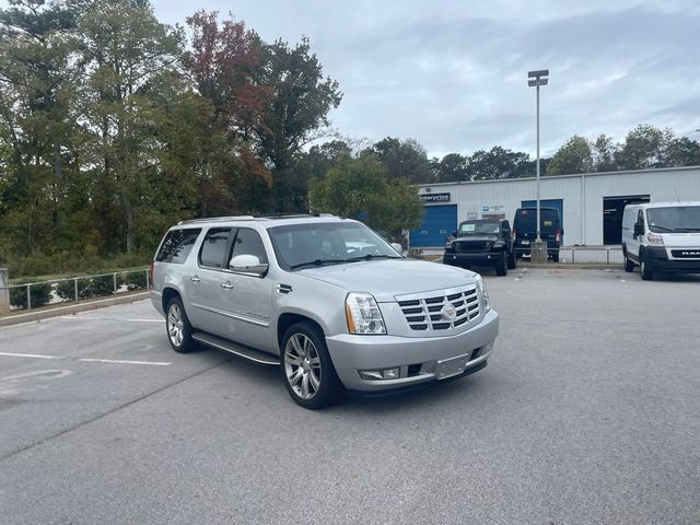 2014 Cadillac Escalade ESV Luxury