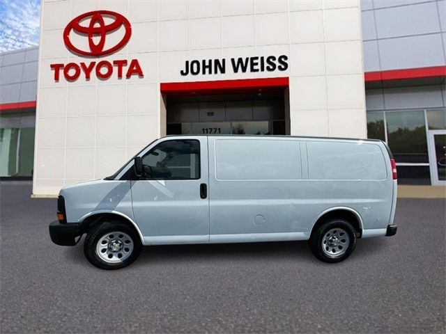 2014 Chevrolet Express Base