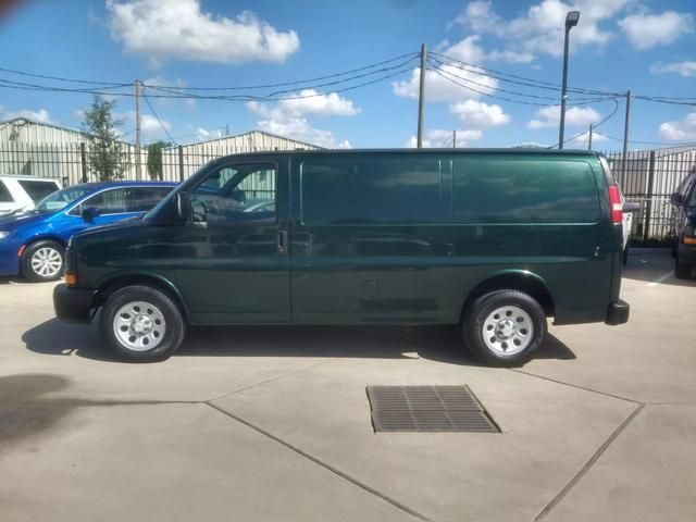 2014 Chevrolet Express Base