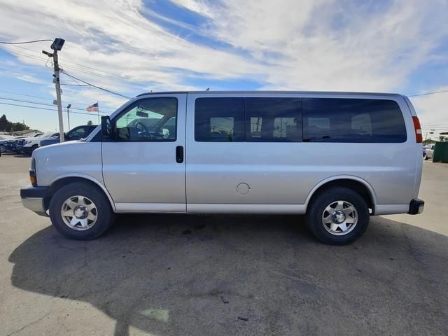 2014 Chevrolet Express Base