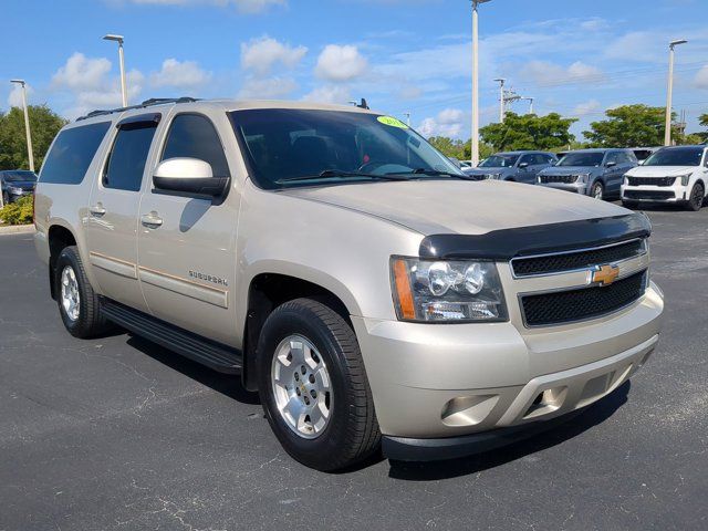 2014 Chevrolet Suburban LS